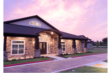 Grand Brook operates the best memory care facility in Rogers AR. Discover the very best in dementia care & memory care near you.